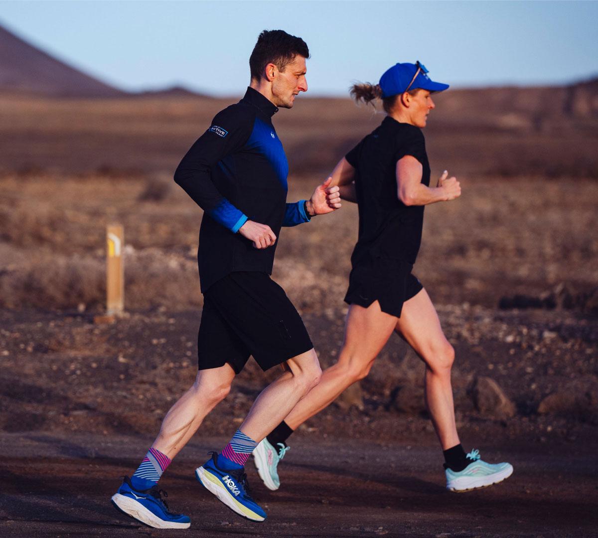 Daniela Bleymehl und Florian Angert beim gemeinsamen Lauftraining mit dem ERDINGER Active.Team.