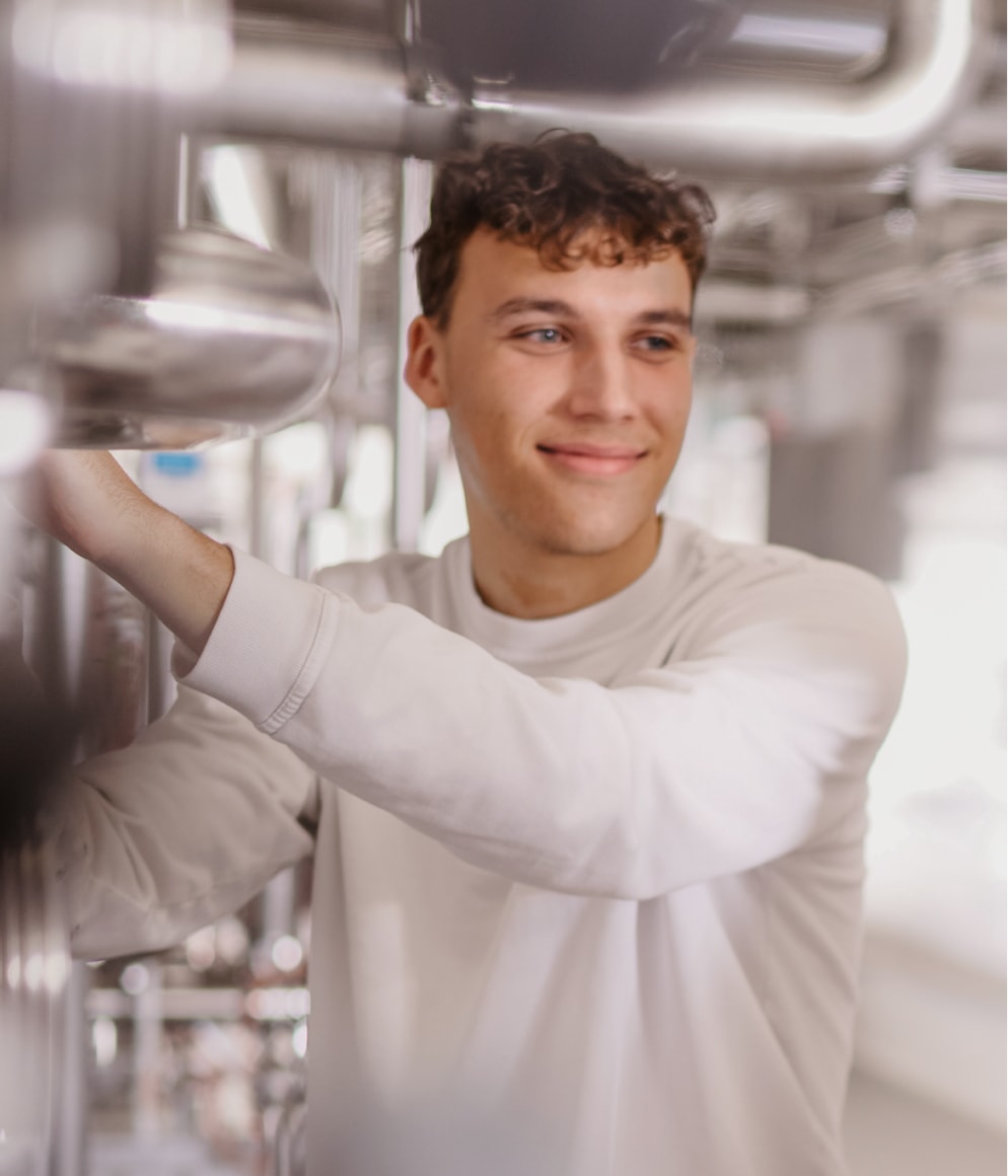 Portrait von Benedikt Kreischer, Brauer bei ERDINGER.